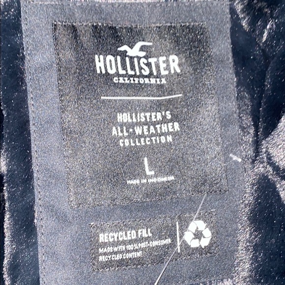 Hollister winter jacket Large. - Picture 2 of 2